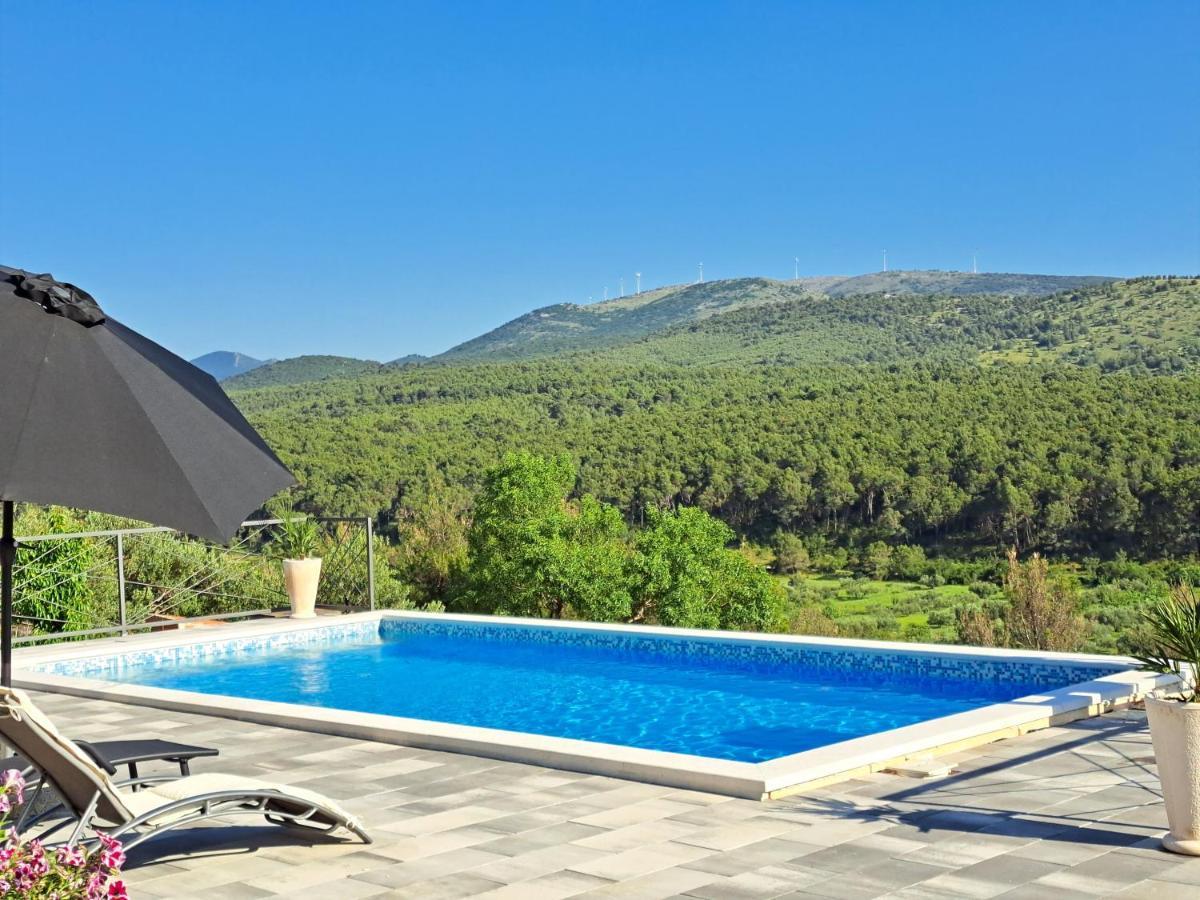 Guest House "The View" - With A Pool Donje Polje Buitenkant foto
