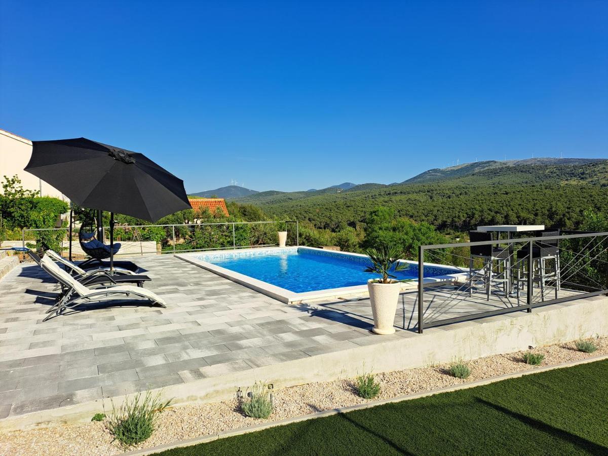 Guest House "The View" - With A Pool Donje Polje Buitenkant foto